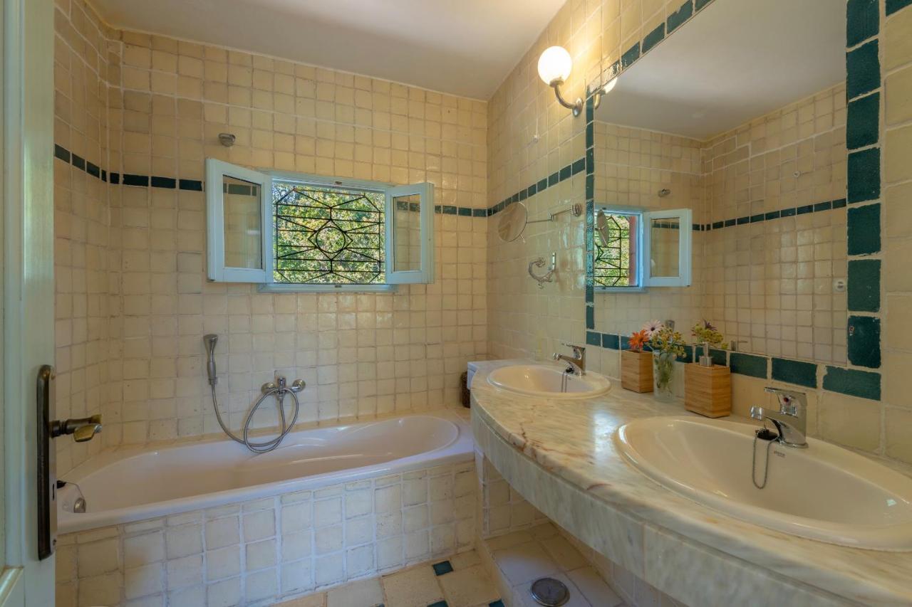 Morro Dos Anjos - Authentic Farmhouse With A View Just 3Km From Olhao Exterior photo